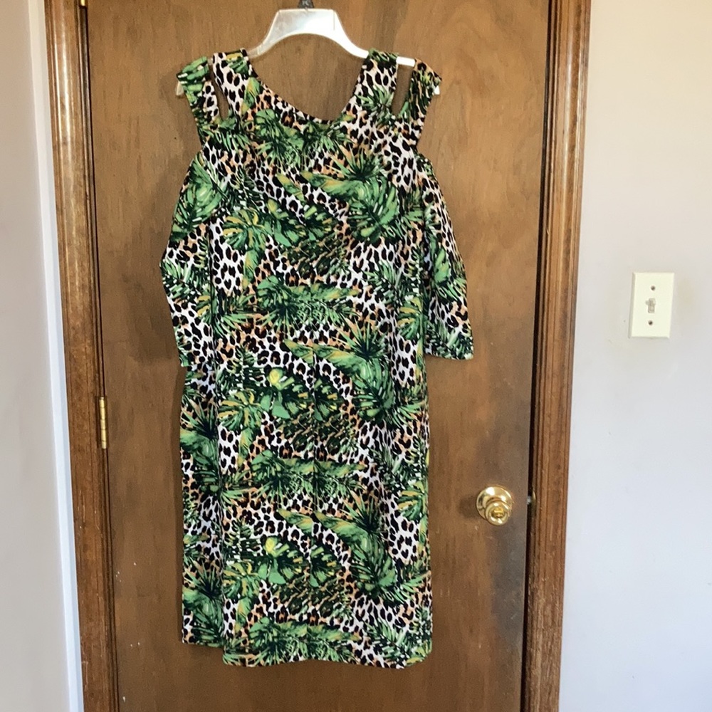 Bold Elements Cheetah tropical shoulder cut outs dress w stretch XXL - Picture 8 of 16